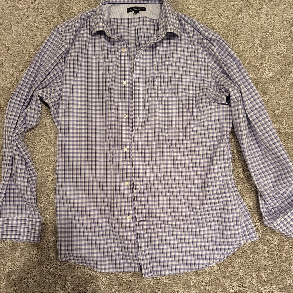 Banana Republic Men's Large Button Up